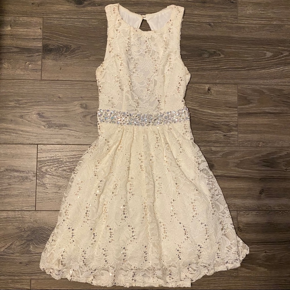 White fitted sparkly dress
